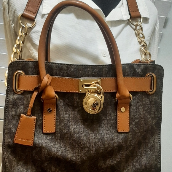 Michael  kors Hamilton handbag  MK - Picture 8 of 16